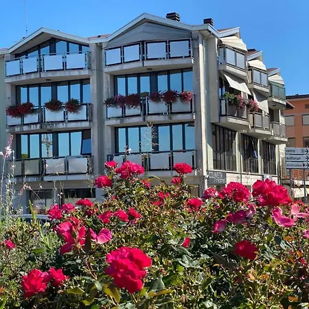 Euro Meuble 2*