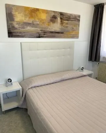 Euro Meuble 2*