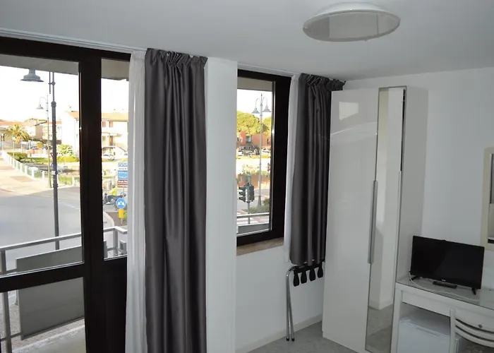 Euro Meuble 그라도