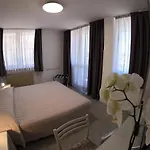 Euro Meublé Hotel 2*