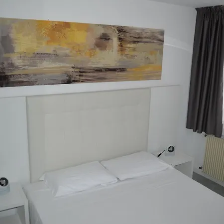 Euro Meublé Hotel