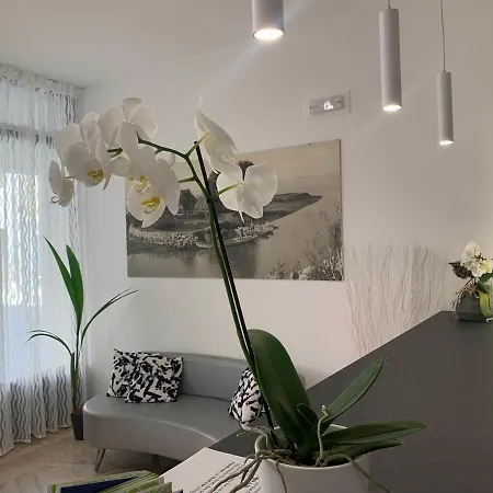 Euro Meuble 2* Градо