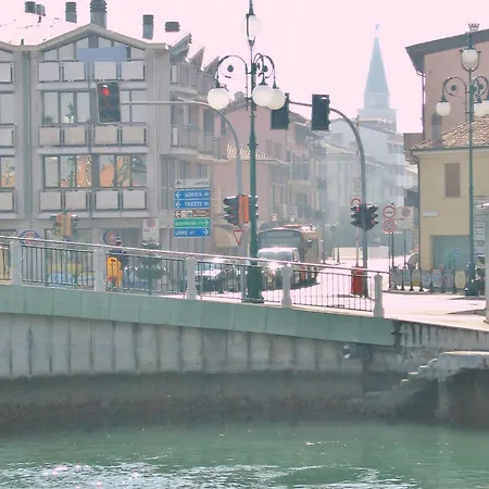 Hotel Euro Meuble 2*