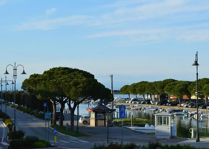 Euro Meuble 2* Grado