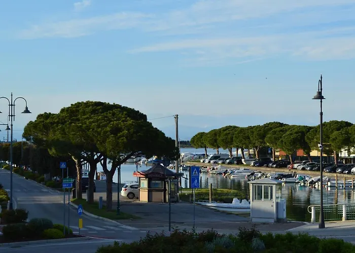 Euro Meuble 2* Grado