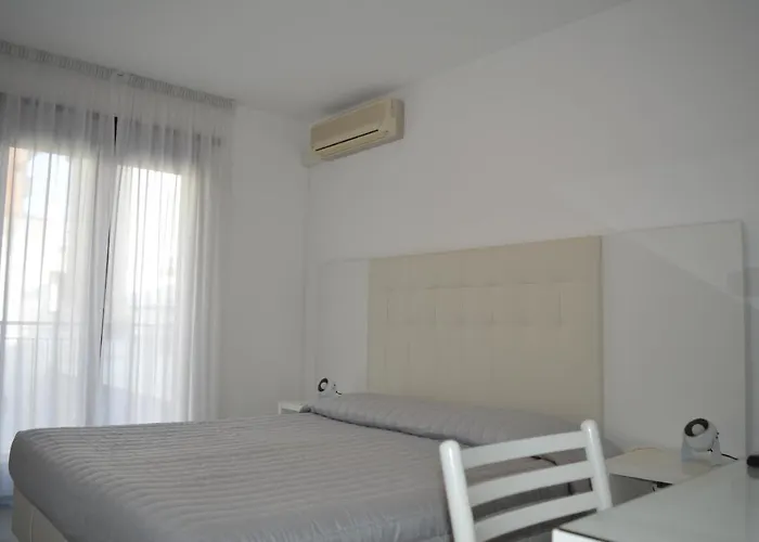 Euro Meuble 2* Градо