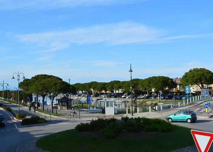 Готель Euro Meuble 2*